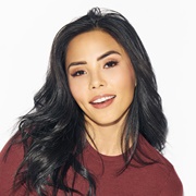 Anna Akana