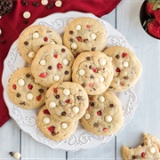 Strawberry Cheesecake Pudding Cookies