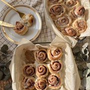 Cinnamon Roll