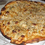 White Clam Apizza