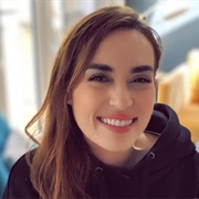 Rose Ellen Dix (Lesbian, She/Her)