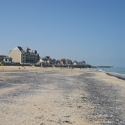 Plage De Lion-Sur-Mer