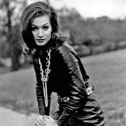 Valerie Leon