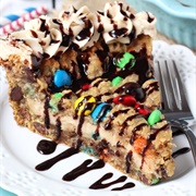 Monster Cookie Cheesecake Pie