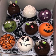 Halloween Hot Cocoa Bombs