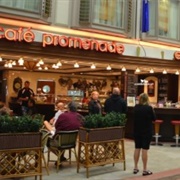Cafe Promanade