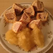 Pork Pies With Bramley Apple Sauce