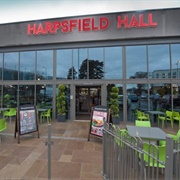 Harpsfield Hall - Hatfield