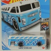 GTC61	55	Surfin' School Bus (2nd Color)	HW Metro