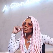 Ludmilla (Bisexual, She/Her)