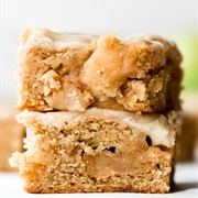 Apple Cinnamon Blondies