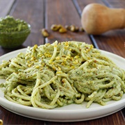Pasta Con Pesto Di Pistacchi