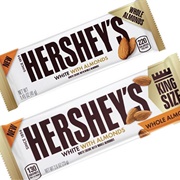 HERSHEY&#39;s White Crème With Almonds Bar