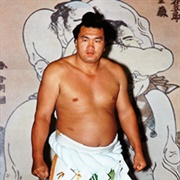 8. Wajima Hiroshi  Good-Looking Japanese Hero Wajima Hiroshi Managed to Win 14 Sumo Grand Tournament