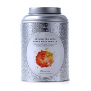 Dilmah Ceylon Tea With Apple Pie and Vanilla