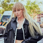 Lauren Wasser (Lesbian, She/Her)