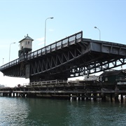Glebe Island Bridge