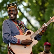Oliver Mtukudzi