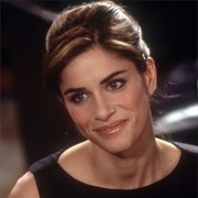 Amanda Peet
