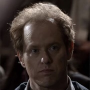 Season 8 Episode 9 "Magnificent Light"