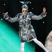 Dancing Lasha Tumbai - Verka Serduchka