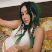 Phem (Queer/No Label, She/Her)