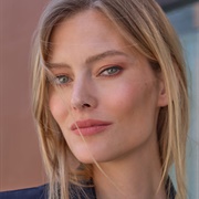 Charlotte Cordes (Model)