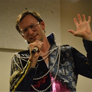 Neal Medlyn (Bisexual, He/Him)