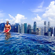 Marina Bay Sands (Largest Infinity Pool)