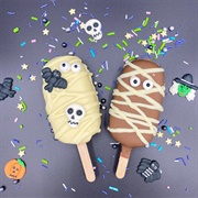 Halloween Cookie Dough Lollies