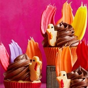 Shake Your Feathers Cupcake