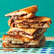 Chocolate Banana Sandwich