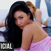 Twit - HWASA