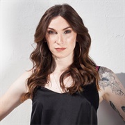 Juno Dawson (Trans Woman, She/Her)