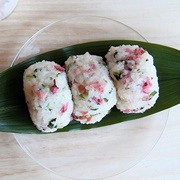 Sakura Onigiri