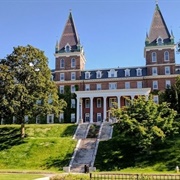 College of the Holy Cross