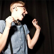 Dia Davina (They/Them)