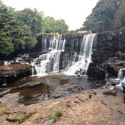 Les Cascades De La Soumba, Dubreka, Guinea