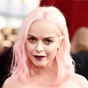 Taryn Manning (Undefined/LGBTQ+, She/Her)