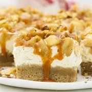 Maple Apple Pie Cheesecake Bars