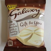 Galaxy White Choc Xmas Present