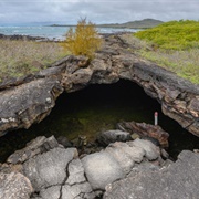 Tunel Del Estero (A Lava Tunnel), Isla Isabela, Galápagos Islands