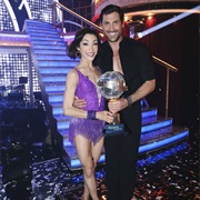 Season 18: Meryl Davis & Maksim Chmerkovskiy