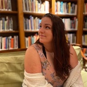 Anna Dietrich (Bisexual, She/They)