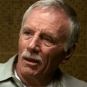 Season 5 Episode 22 "The Internet Is Forever"