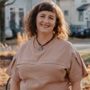 Lisa Lachance (Lesbian, Non-Binary, She/They)