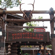Frontierland, Disney