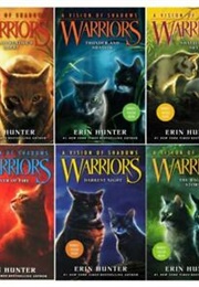 A Vision of Shadows (Erin Hunter)