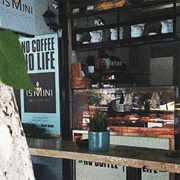 Ismini Cafe