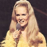 Lynn Anderson
